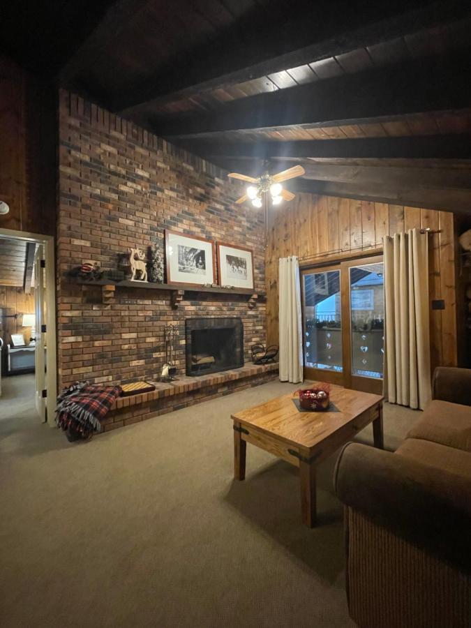 פרייזר Hideaway Mountain Lodge מראה חיצוני תמונה